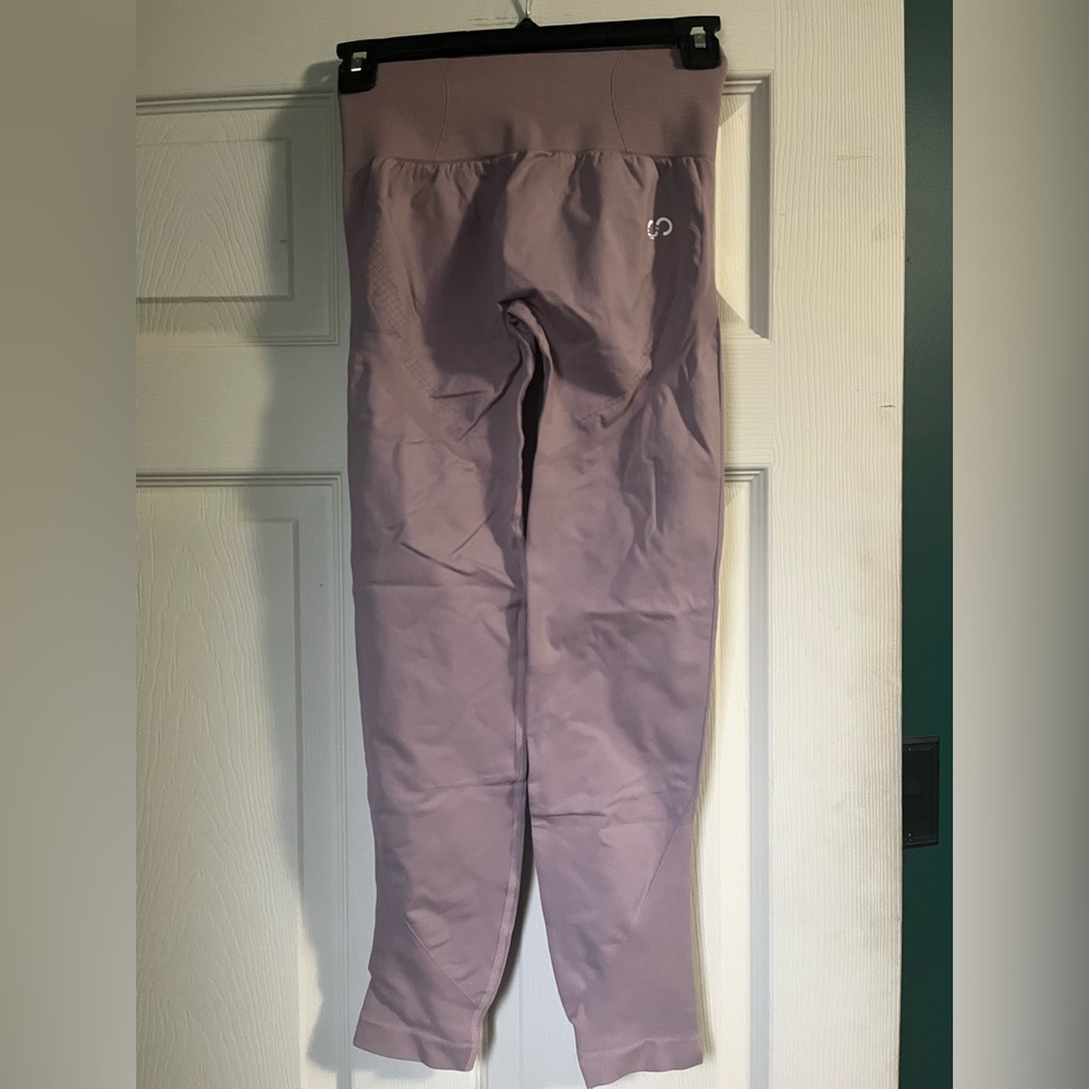 Curves n combat boots leggings